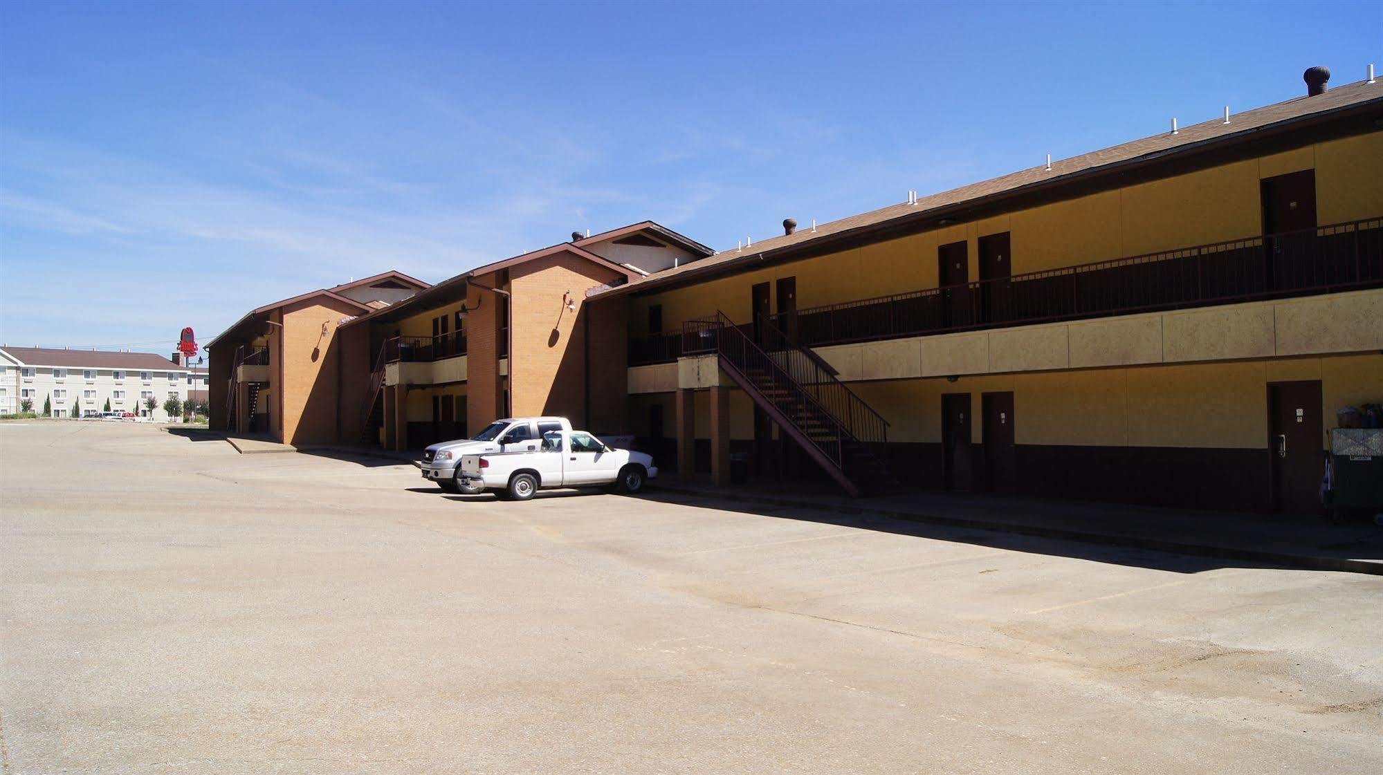Holiday Lodge & Suites Mcalester Exteriér fotografie